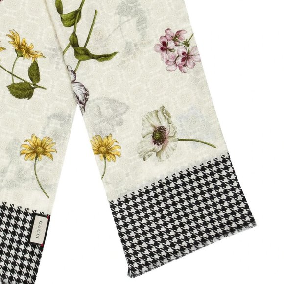 NEW Gucci Floral Print Silk-Blend Scarf - Picture 2 of 4